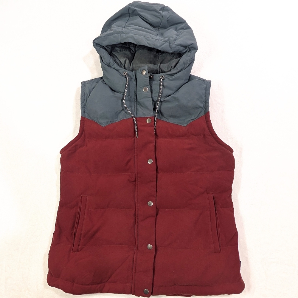 Patagonia Bivy Down Hooded Puffer Vest Mushroom Print Drumfire Red Women’s Large